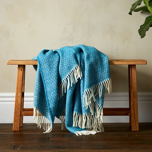 Woolroom Vilma Throw Teal woolroom